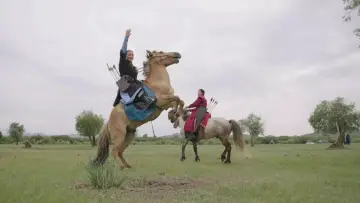 Задник до фільму "Amazones, femmes guerrières de l