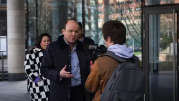 Задник до фильму"Банк Дейва 2: Позиковий Рейнджер" #739735