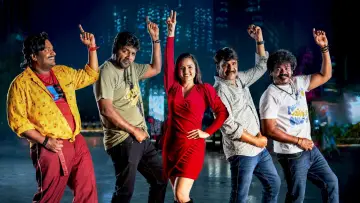 Задник до фильму"గీతాంజలి మళ్లీ వచ్చింది" #482290