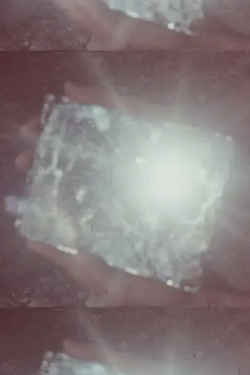 Постер до фильму"Scattered Light" #427296