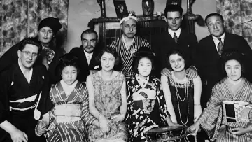 Задник до фильму"Japon : ils ont vu la fin de l