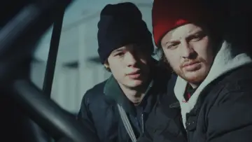 Задник до фільму "Météors" #783964