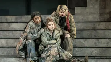 Задник до фільму "National Theatre Live: Macbeth" #739037
