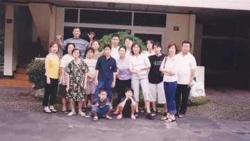 Dear Family постер