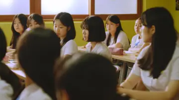 헨젤: 두 개의 교복치마 постер