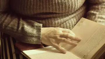 Задник до фильму"الأم والدب" #1086277