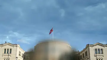 Задник до фильму"Norwegian Democrazy" #1112641
