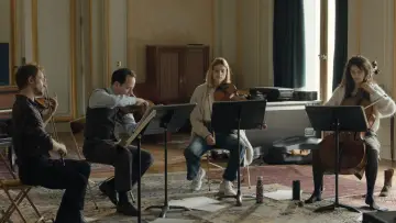 Задник до фільму "Les Musiciens" #543753