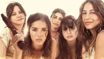 Задник до фільму "Le Gang des Amazones" #692437