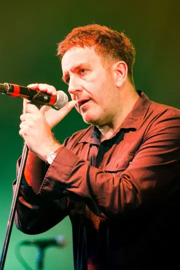 Постер до фильму"Terry Hall At The BBC" #443953