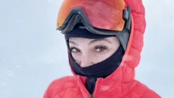 Задник до фільму "Vanessa Vinson Vibes" #1076656