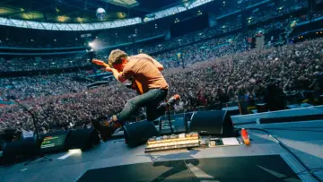 Задник до фільму "blur: Live at Wembley Stadium" #1525908