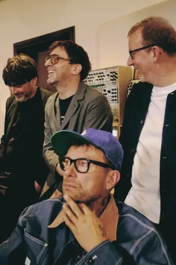 Постер до фільму "blur: To the End" #978948