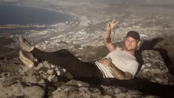 Задник до фільму "Avicii: Я — Тім" #1616681