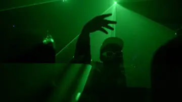 Задник до фильму"Rave" #1096613