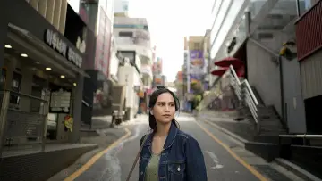 Задник до фільму "Cinta Tak Seindah Drama Korea" #738632