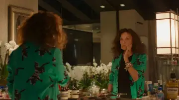 Задник до фильму"Diane von Furstenberg: Woman in Charge" #491146