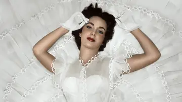 Задник до фильму"Elizabeth Taylor: The Lost Tapes" #1105432