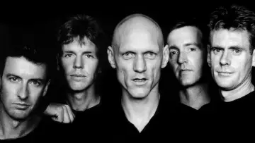 Задник до фільму "Midnight Oil: The Hardest Line" #487442