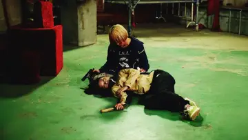Задник до фильму"ベイビーわるきゅーれ ナイスデイズ" #682744