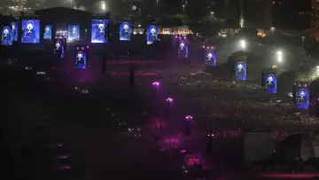 Задник до фильму"Madonna: The Celebration Tour in Rio" #1101228