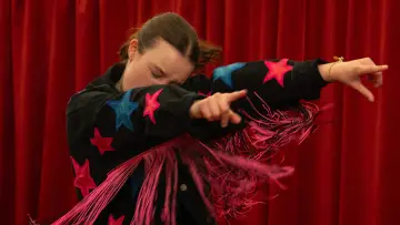 Задник до фильму"Sunny Dancer" #705429