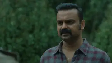 Задник до фильму"ഓഫീസര്‍ ഓണ്‍ ഡ്യൂട്ടി" #836473