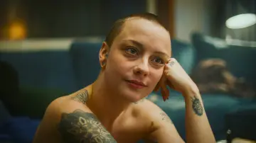 Задник до фильму"Truly Naked" #796770