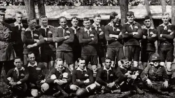 Задник до фильму"All Blacks at War" #1105572