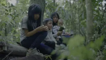 Задник до фільму "Operación Esperanza: Los niños perdidos en el Amazonas" #464555