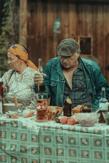 Ellujäämise kunstnikud постер