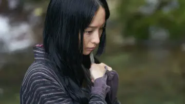 Задник до фильму"光る川" #554599