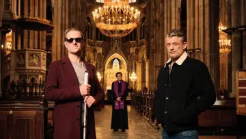 Blind ermittelt: Tod im Palais постер