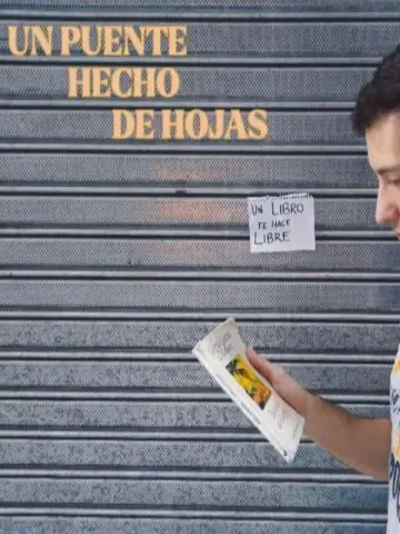 Постер до фильму"Un puente hecho de hojas" #473753