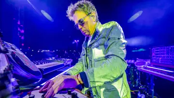 Задник до фільму "Jean-Michel Jarre - Starmus: Bridge from the Future" #1117727