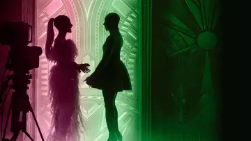 Задник до фильму"Наперекір труднощам: Підіймаємо завісу над «Wicked: Чародійкою»" #943293