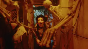 Задник до фильму"Haunt Season" #981094