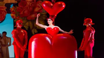 Задник до фильму"ROH Live 2024/25: Alice im Wunderland" #490948