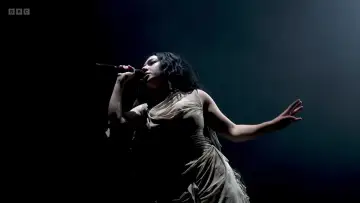 Задник до фильму"Charli XCX: Radio 1
