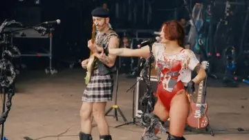 Задник до фильму"Lulu Van Trapp en concert à We Love Green 2024" #488020