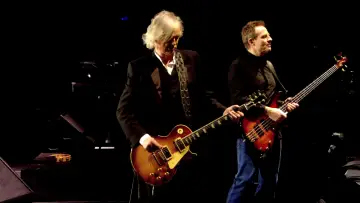 Задник до фильму"Led Zeppelin: Celebration Day" #419577