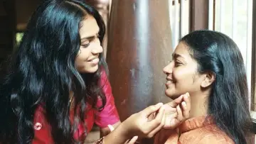 Задник до фильму"സഞ്ചാരം" #1146331
