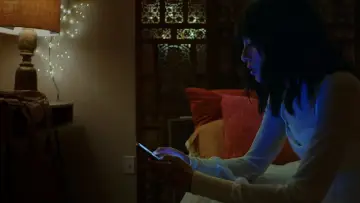 Задник до фільму "Anxious." #490779