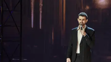 Задник до фильму"Sam Morril: You