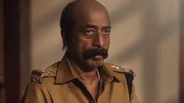 പാതിരാത്രി постер