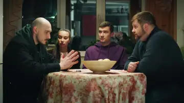 Задник до фільму "Вітя" #737635