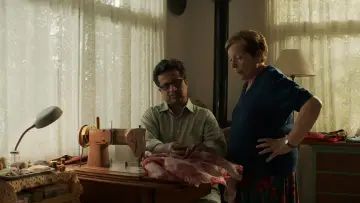 Задник до фільму "L