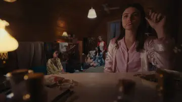 Задник до фільму "Blood Sisters" #922401