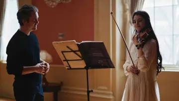 Задник до фильму"Measures for a Funeral" #737394
