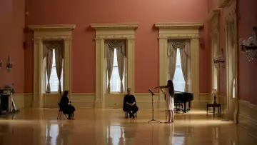 Задник до фильму"Measures for a Funeral" #737400